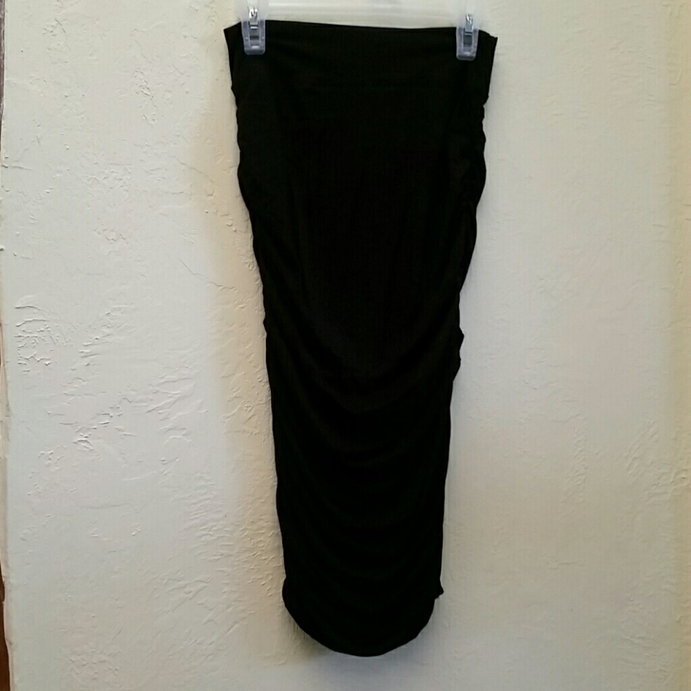 Black pencil skirt